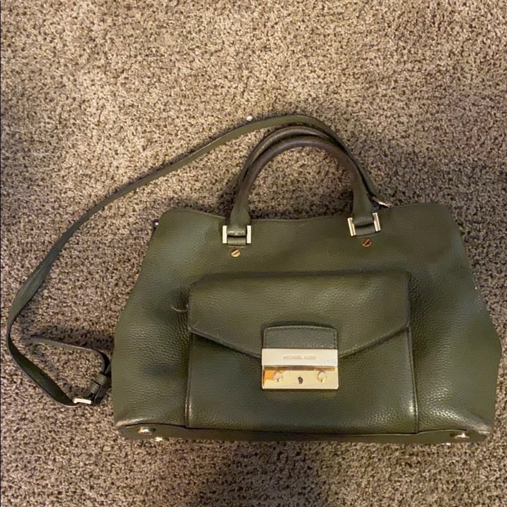 Michael kors purse